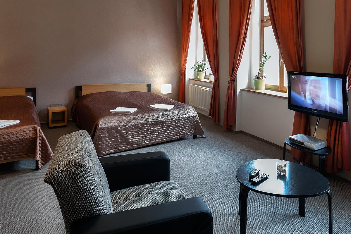 Hotel Merlot Louny Exterior photo